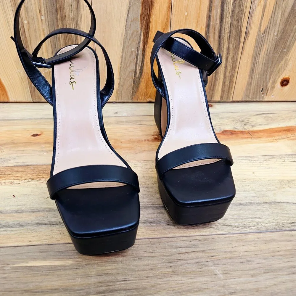 LULUS Platform Ankle Strap Heels Size 9